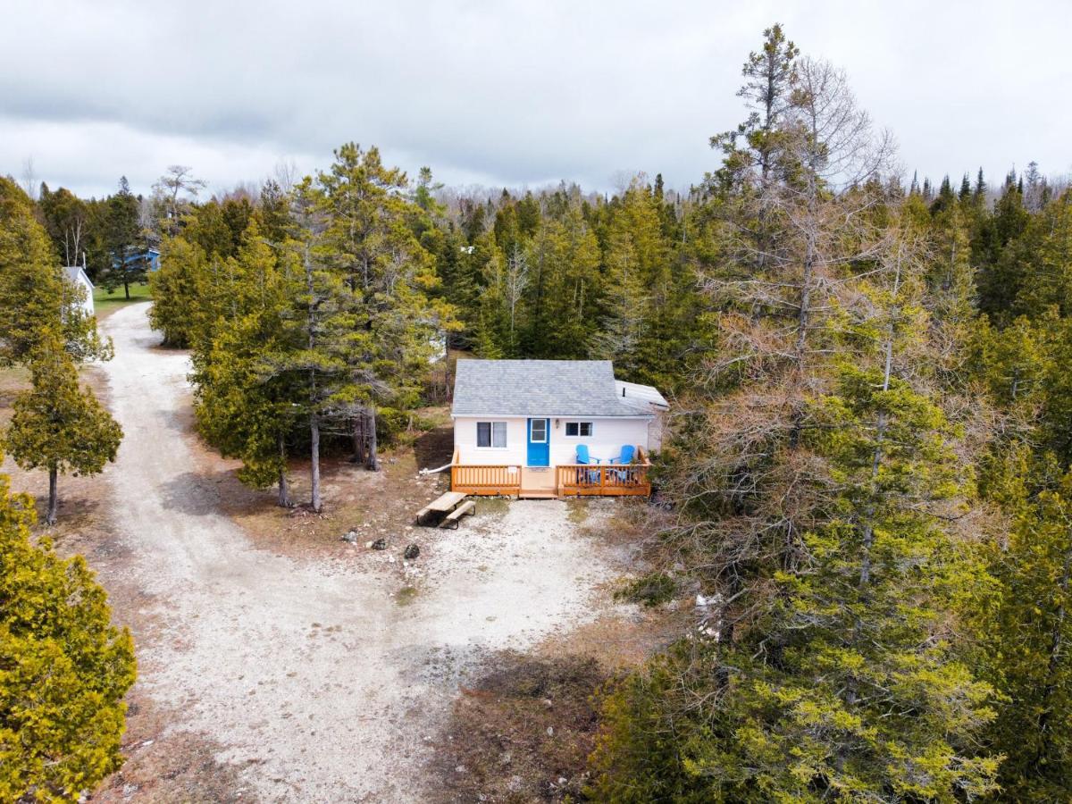 Neptunes Hideaway Tobermory Exterior photo